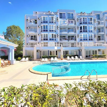 Апартаменти And In Sunny Dream Family Complex In Сонячний Берег