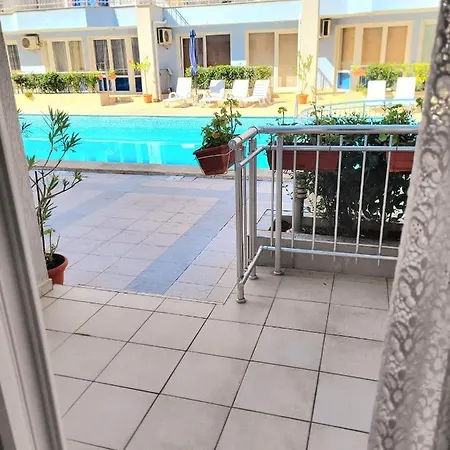 Apartment And In Sunny Dream Family Complex In *